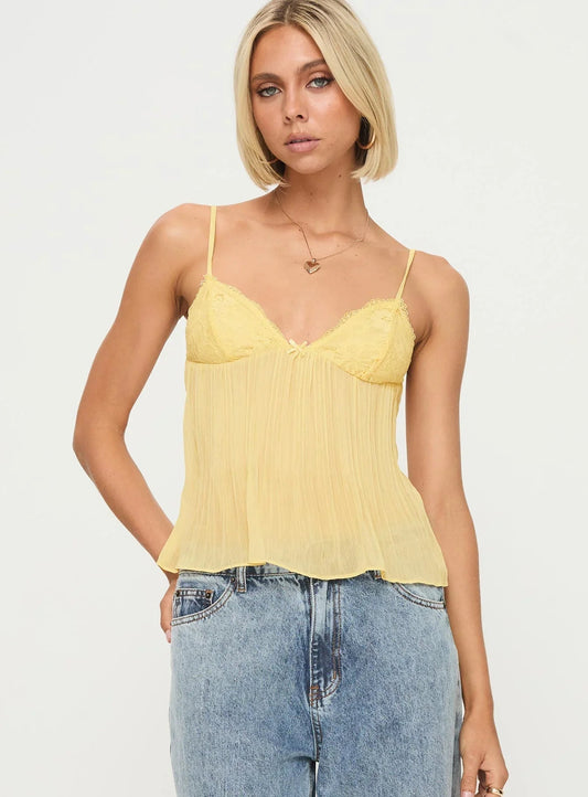 Maya top