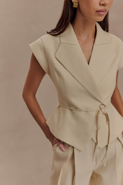 Tina short-sleeved linen blouse - natural beige