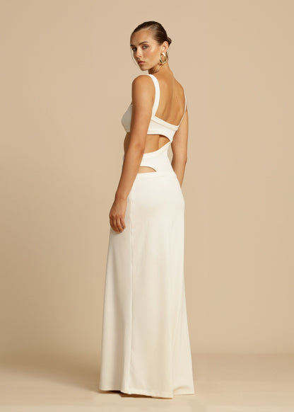Chloe- Stylish Fitted White Dress