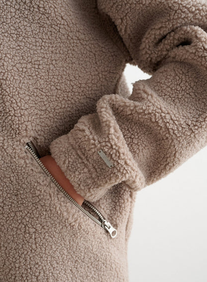 Claystone Pile Jacket