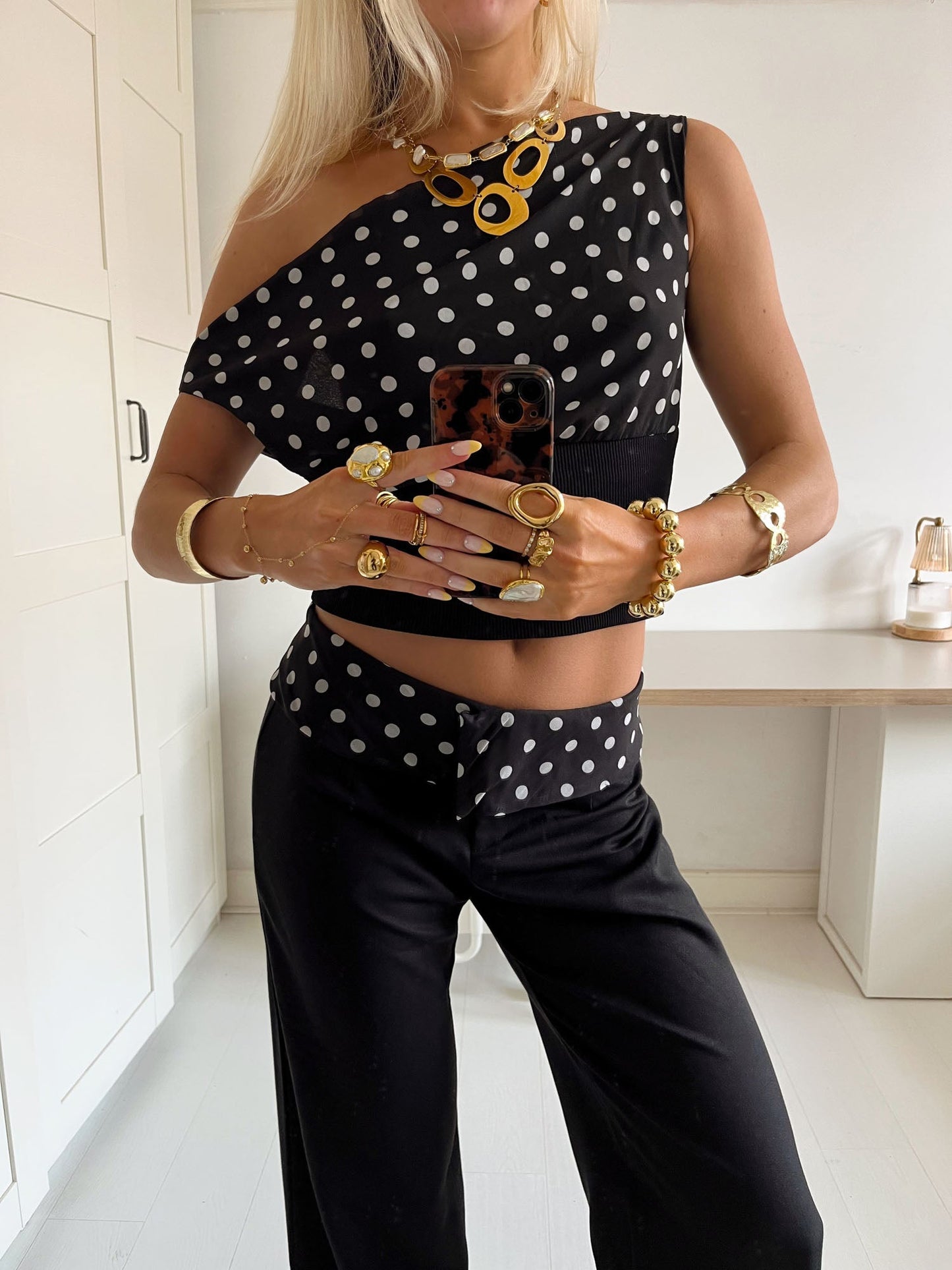 Lara top with dots