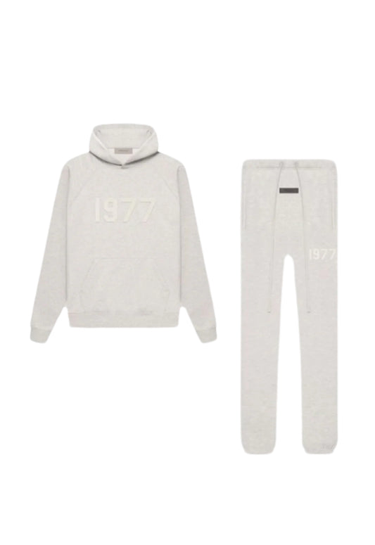 Tracksuit 1977 (Light Oatmeal)