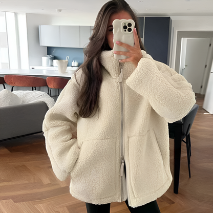 Olivia - Cozy Teddy Jacket