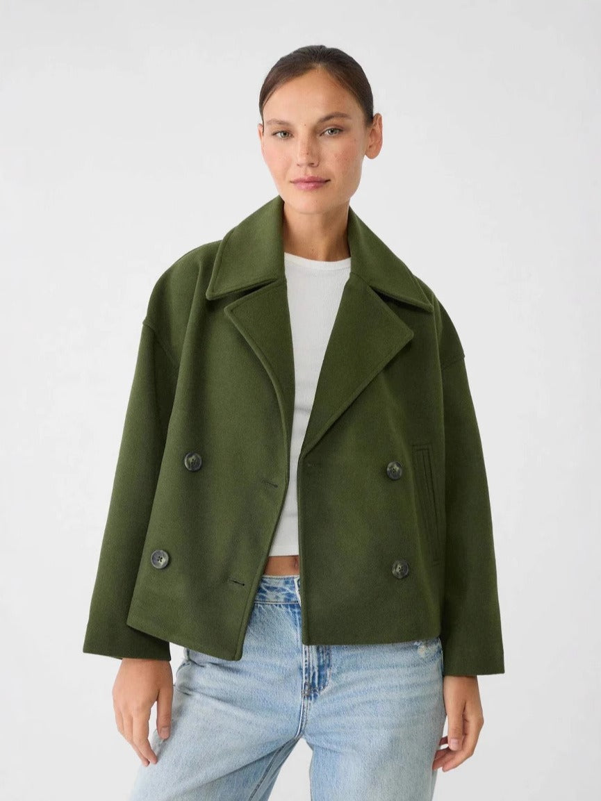 Noire Élégance™ | Cropped City Jacket