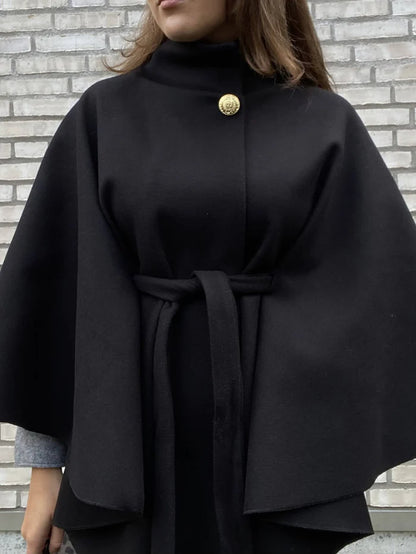 Short Vanilla Poncho Coat